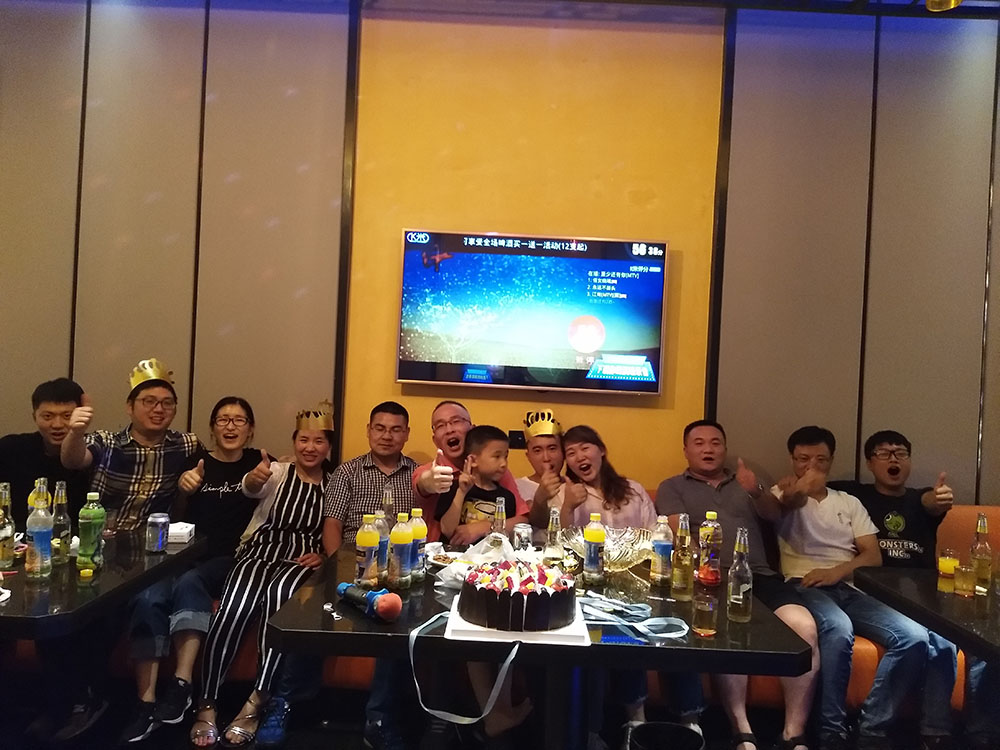 球速员工生日活动