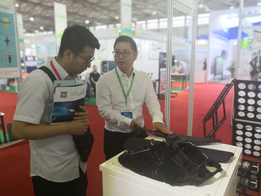 上海汽车内外饰展会现场-球速等离子清洗机