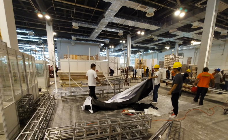 2019上海Medtec中国展布展正在进行中-球速等离子清洗机