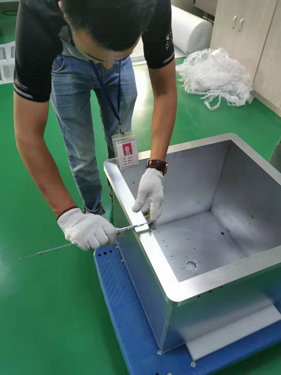 球速真空式等离子清洗设备腔体为何常多用铝合金？-球速等离子清洗机