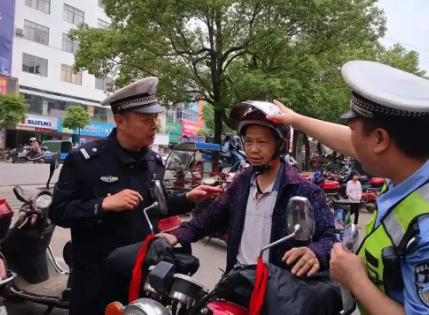 着急进入头盔生产行列?球速等离子清洗机这样看