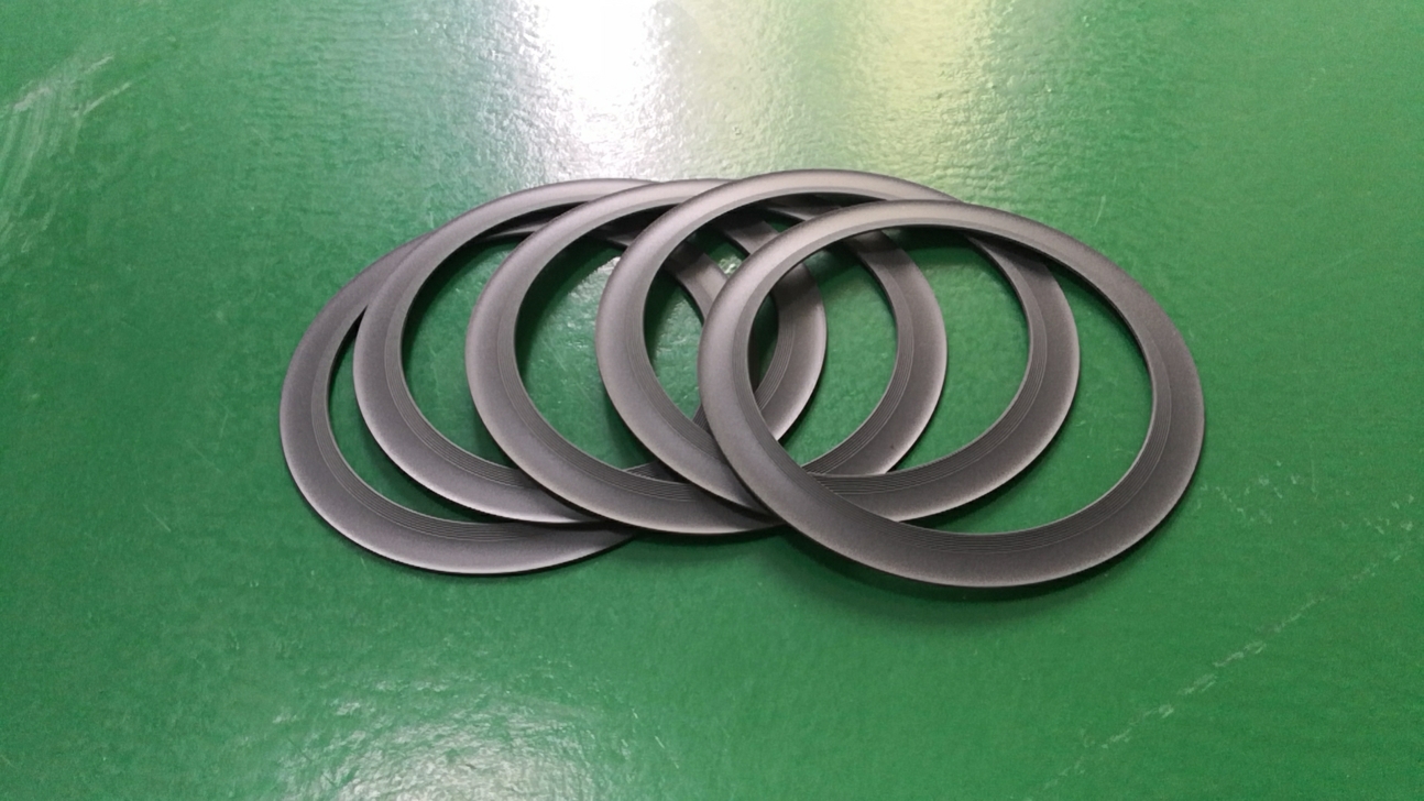 等离子表面改性所处理的PTFE特氟龙汽车唇形油封-球速