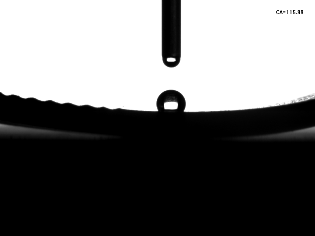 PTFE铁氟龙唇形唇片油封在经等离子清洗机处理前的接触角为115.99°-球速