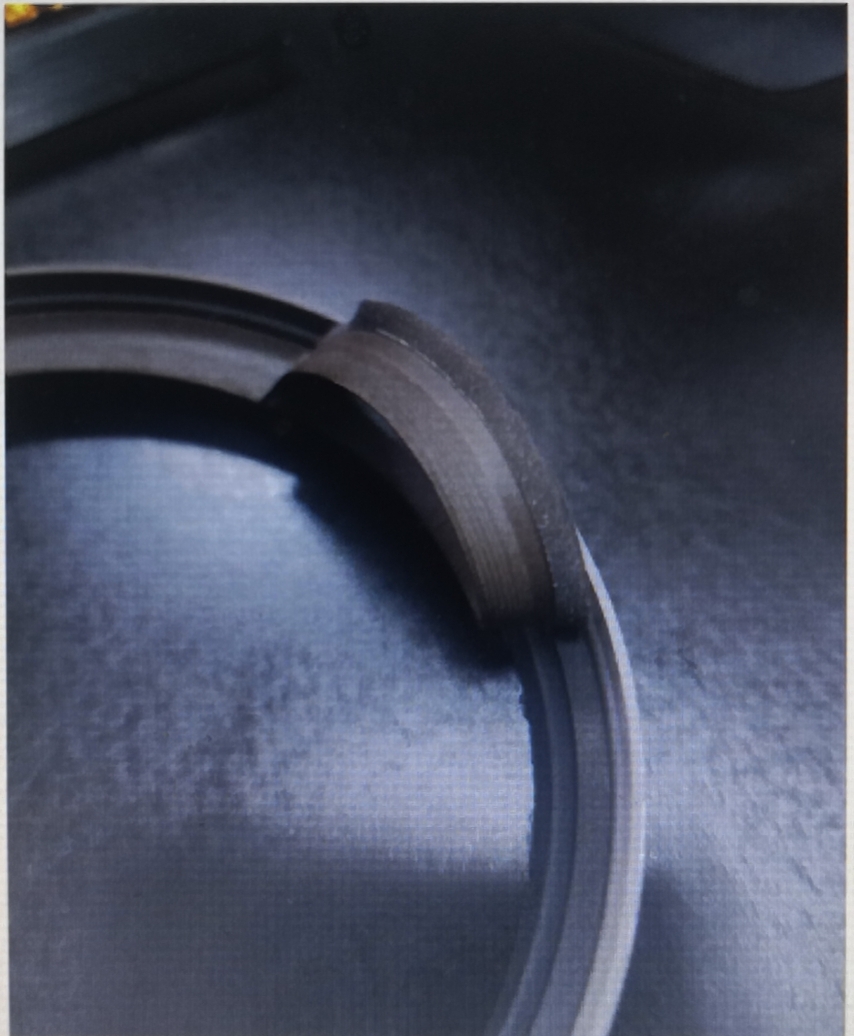 经钠萘溶液处理后的PTFE汽车唇形油封的粘接强度测试-球速